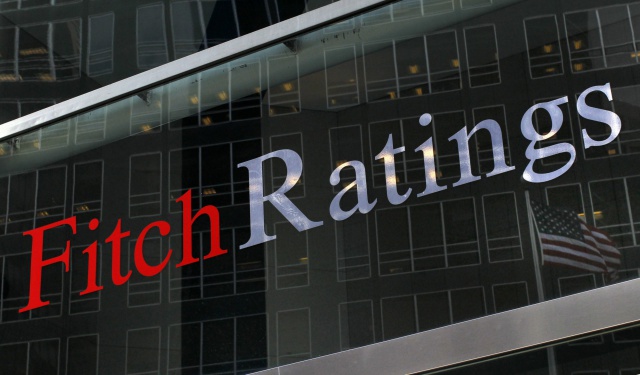 Fitch: зависимость