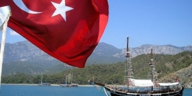Турецкая лира  обновила
